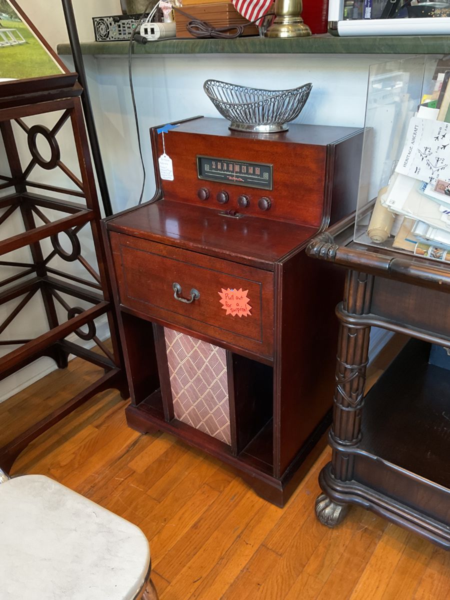 Functioning antique Motorola radio & record player 35” x 21” x 17” $192 + tax