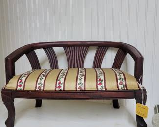 Childs Toy, American Sofa.