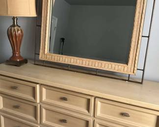Thomasville 9drawer Dresser With Wicker Rattan Metal Mirror