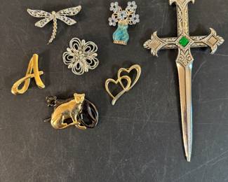Fashion Brooches