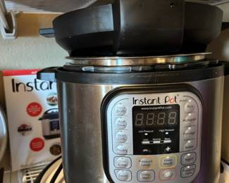Instant Pot Electric Pressure Cooker