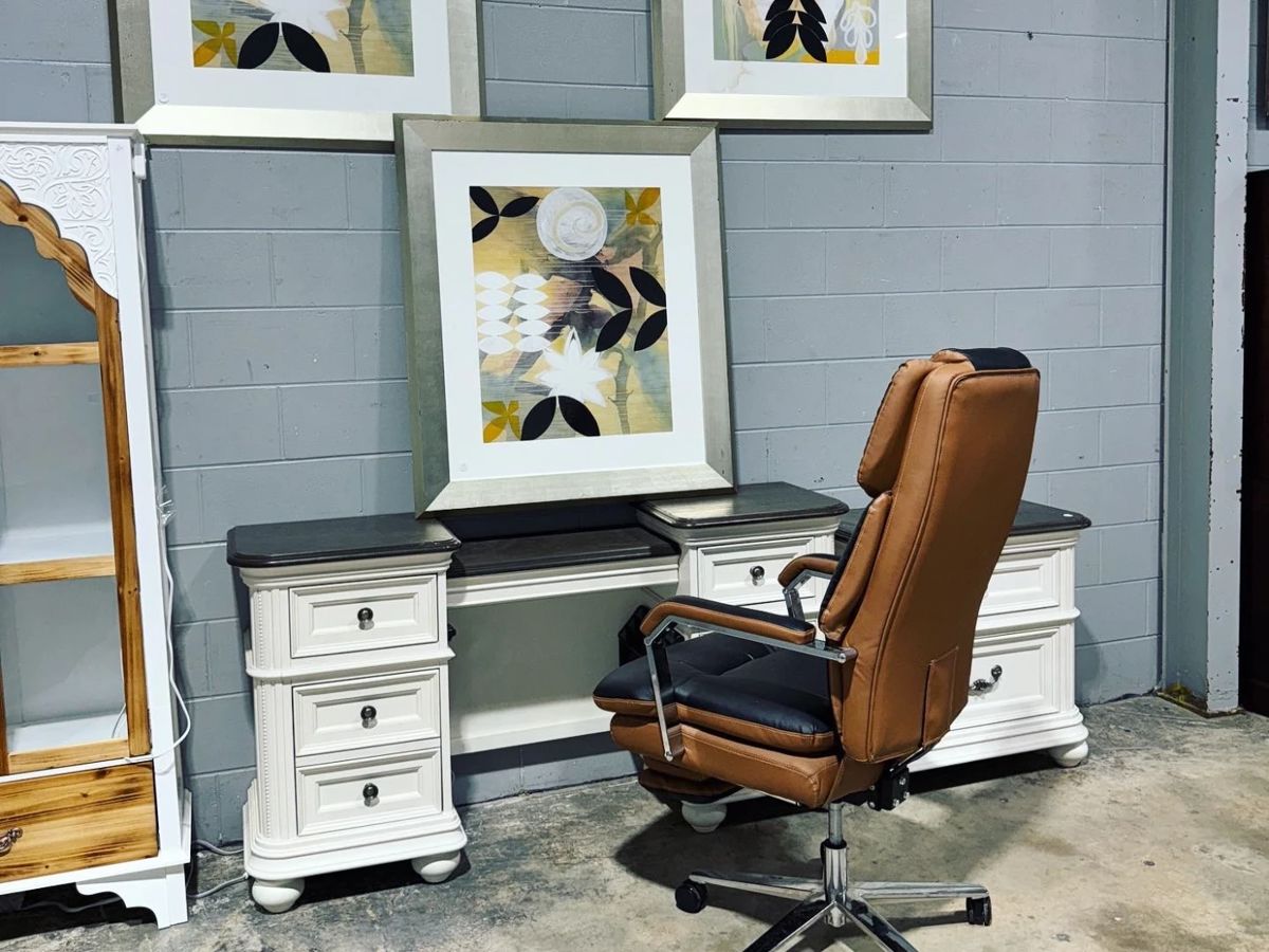 Desk, Office Chair and Artwork Orlando Estate Auction