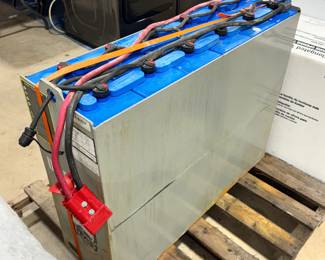 Forklift Battery Orlando Estate Auction