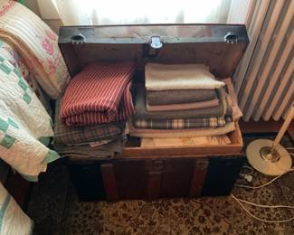 Vintage material, antique trunks
