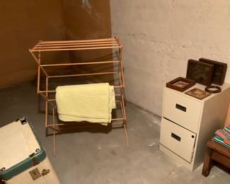 Drying rack, file cabinet