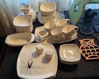 1955 dinnerware