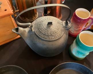 Cast iron kettle