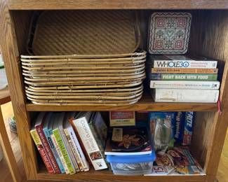 Set Bamboo woven top Trays, plenty of cookbooks