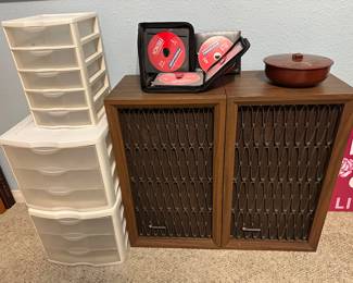 Small kenwood speakers