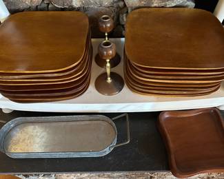 Large set square teak? Plates