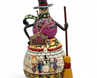 Jim Shore Heartwood Creek "Building Winter Memories" figurine