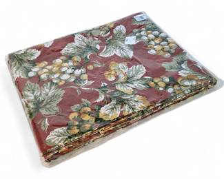 Williams Sonoma Toscana Grapes Tablecloth Tuscan Red