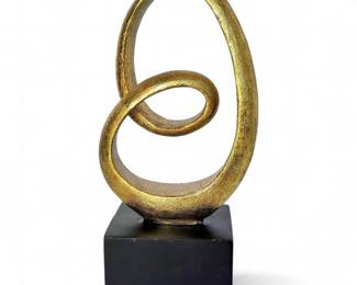 Golden Circular Ring Statue