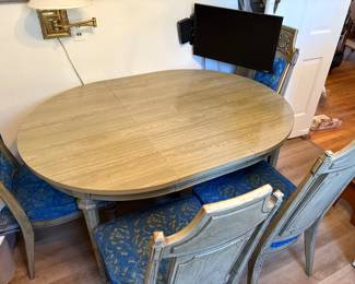 Vintage Kitchen Table w/ 4 chairs