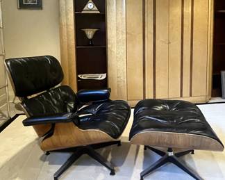 Vintage rosewood Eames 670 lounge chair & ottoman