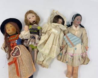 81 DollhouseDaysAssortedDollsinVintageMidCenturyStyles