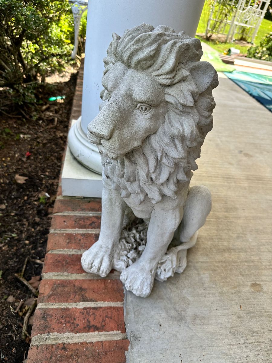 Lion Statue
