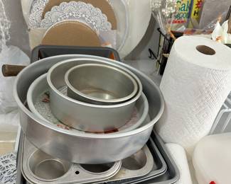 cake baking supplies
