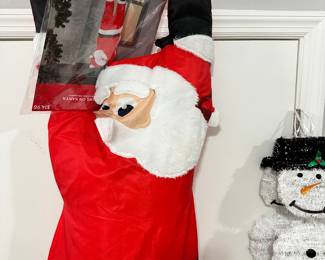 Hanging santa