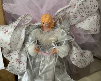 Tree topper