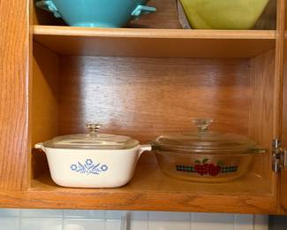 Vintage kitschy items