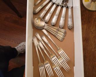 Sterling Silver 6 place settings and butter knife