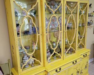 2 piece China/Display Cabinet w/ Bubble Glass Front