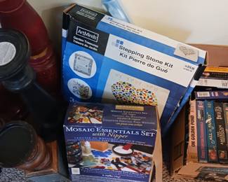 Mosaic stepping stone kit