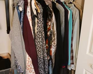 Women's clothing size medium