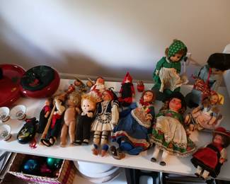 Vintage dolls foreign
