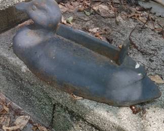 Cat iron boy scrape