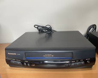 Panasonic VHS player vtg