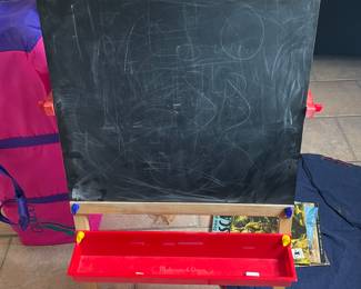 Melissa & Doug art easel