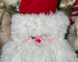 Santa yarn wall hanging