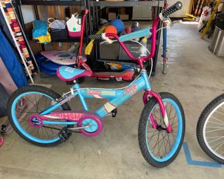 High School Musical kids bike