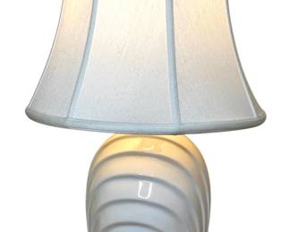 Ceramic ginger jar lamp vtg