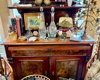 LARGE ANTIQUE SIDE BOARD TURNED BAR.