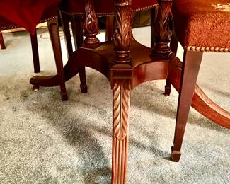 DUNCAN PHYFE DINING TABLE WITH 8 CHAIRS.
