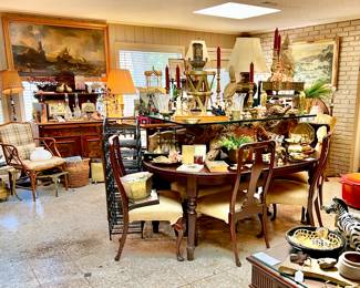 LARGE DEN WITH SO MUCH STUFF!