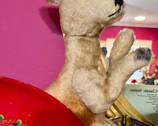 Vintage scarce kangaroo Steiff