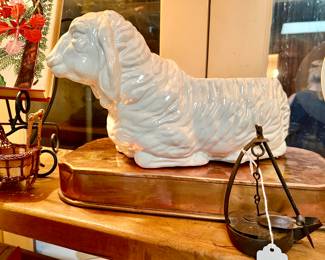ITALIAN LAMB PLANTER.