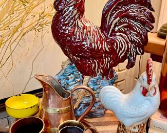 ITALIAN ROOSER AND PAIR OF CHINESE ANTIQUE ROOSTERS.
