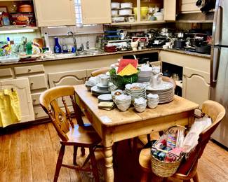 VINTAGE KITCHEN