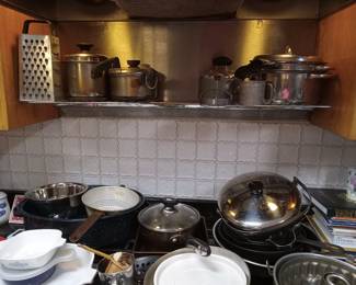 Pots, pans, Corningware, Pyrex, pampered Chef