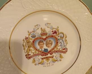 Collectible plate Royal Wedding Prince Charles and Diana 1981