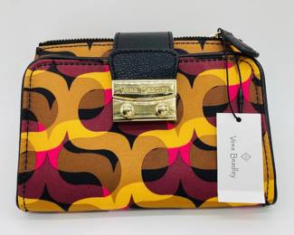 VERA BRADLEY Pushlock Wallet (NWT)