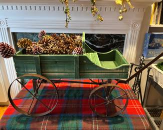 Adorable little wagon