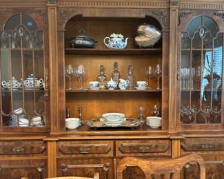 Also cups and saucers, bread and dessert plates and berry bowls.
