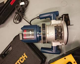 Ryobi router