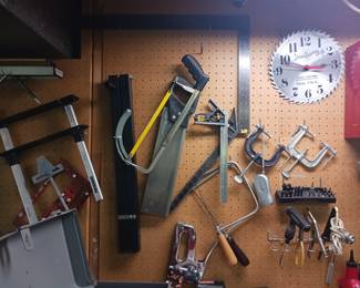 Clamps, saws and measuring tools